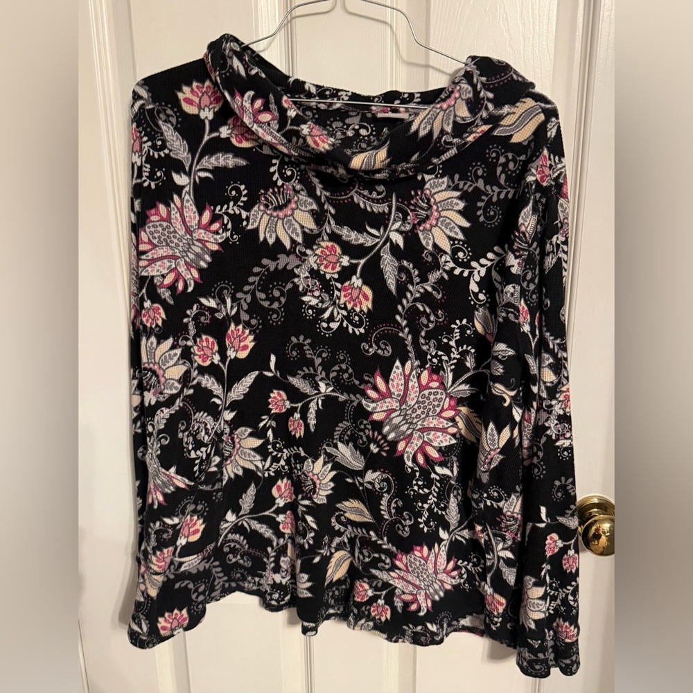 Chico’s Zenergy Black Floral Cowl Neck Tunic Top - Pink & Cream Paisley 20/22